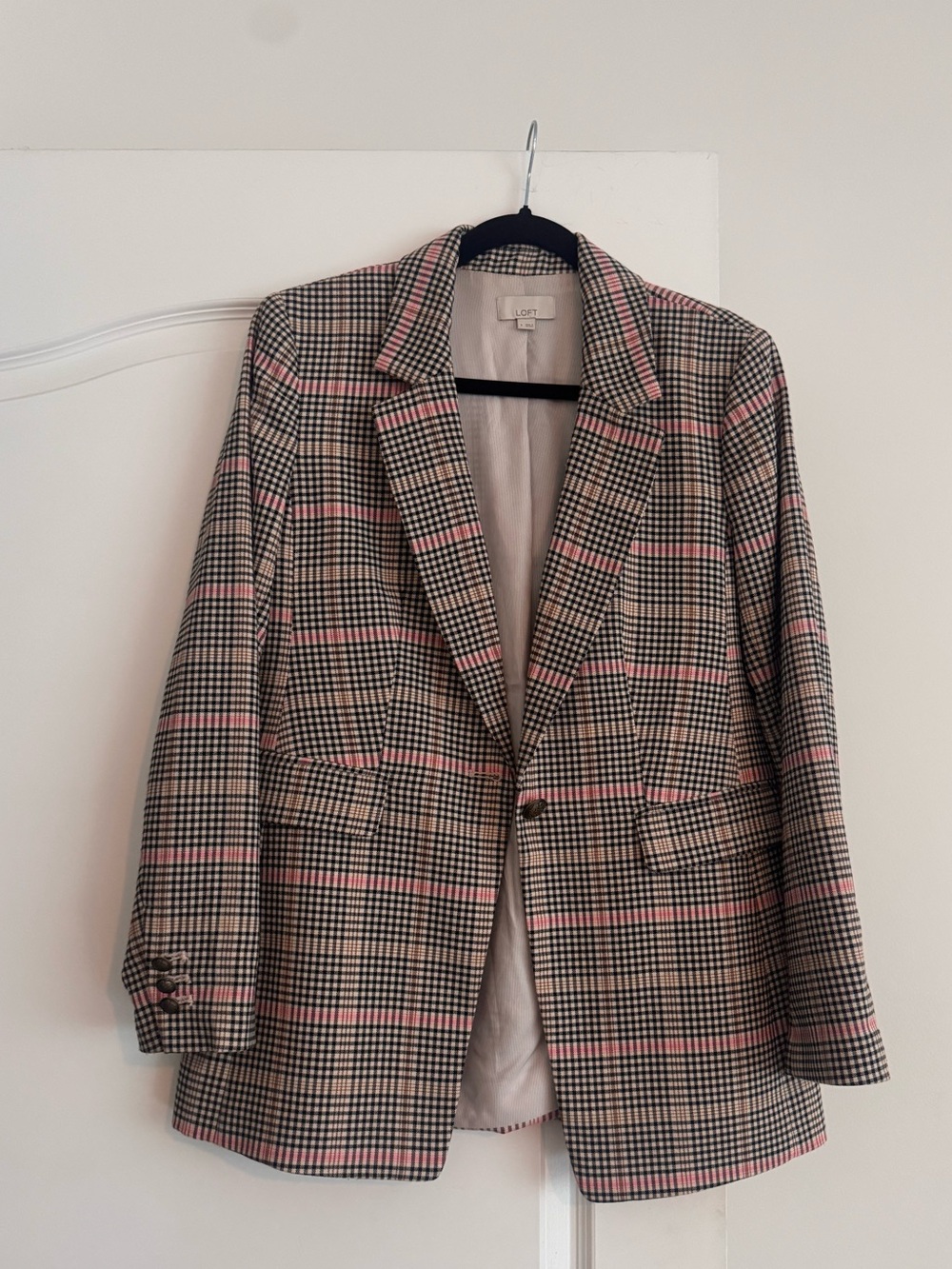LOFT Beige and Pink Checked Single-Button Blazer